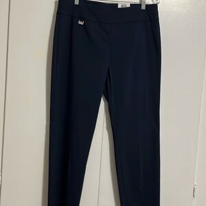 NWT Alfani women’s tummy control pants in size 12 in navy.